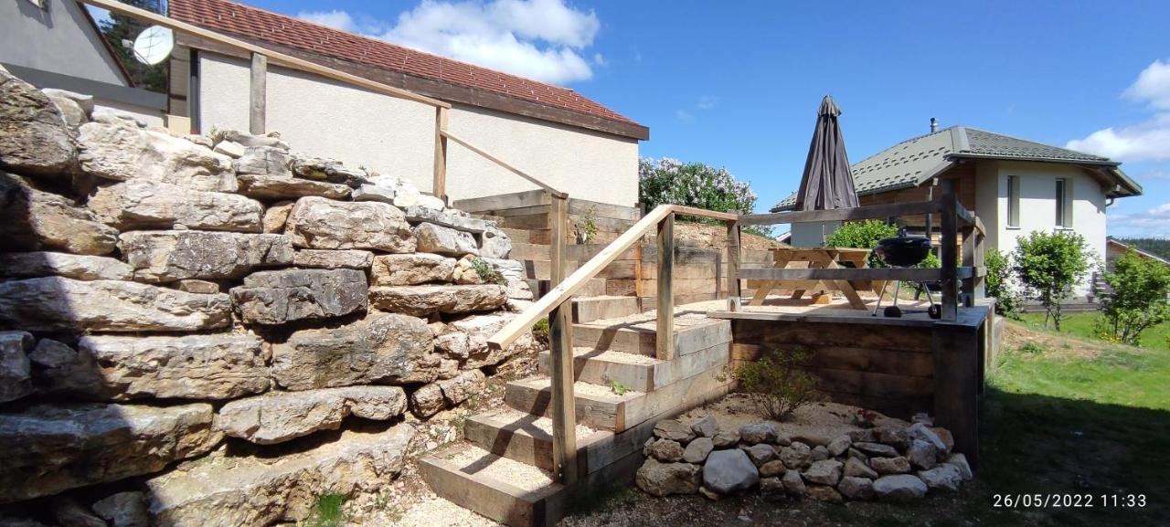 Cahute De Montagne Pour Profiter Du Haut Jura Prémanon エクステリア 写真